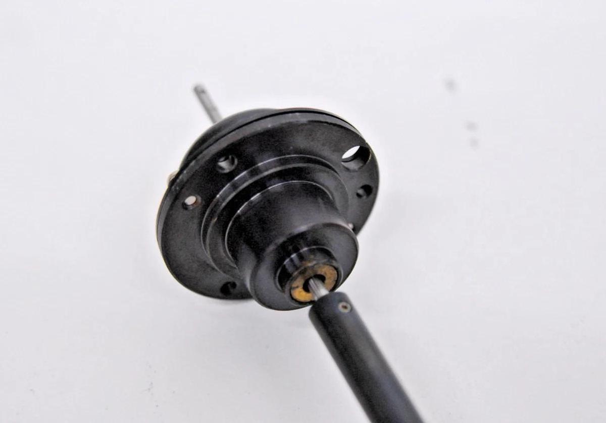 Used Zeiss Axiovert 200M - Motorized Focusing Drive Coarse/Fine Focus