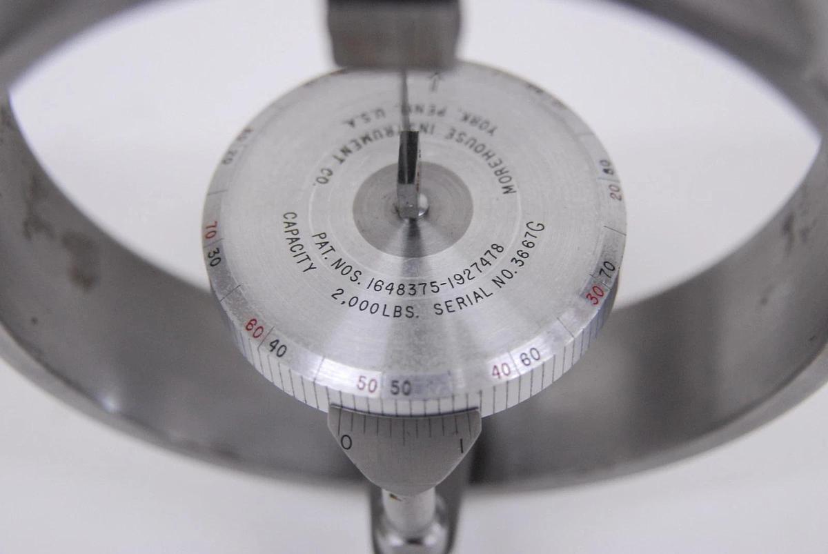 Used Morehouse 2000 LB Capacity Proving Ring W/ Case