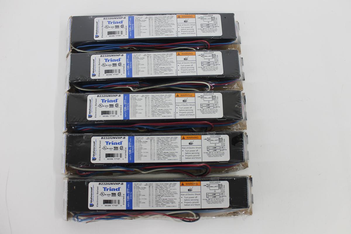 Triad B232IUNVHP-B Electronic Ballast LOT OF 5