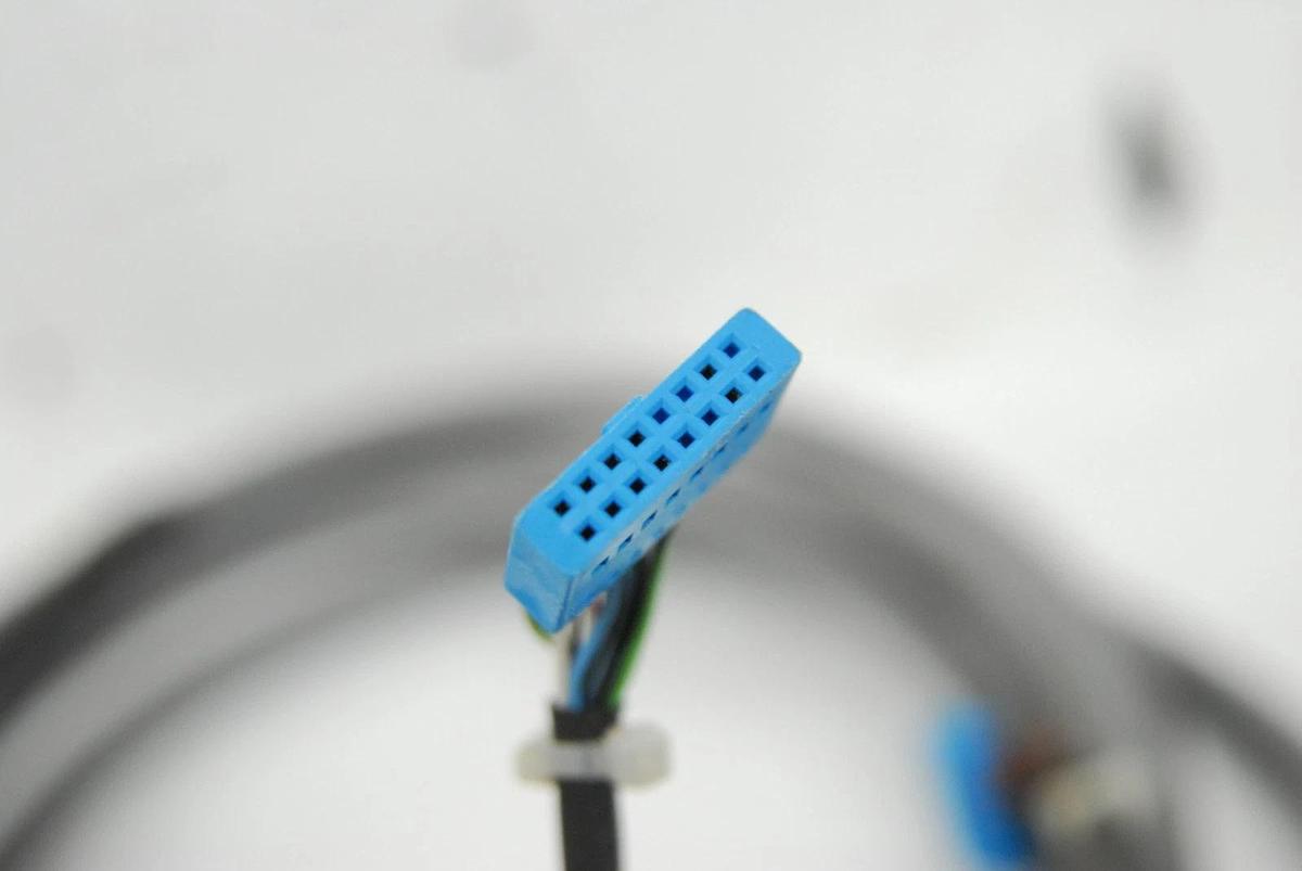 Used Jeol SPC CR-34 MD-Y MD-Z MD-TX MD-TY  Cable - JEM-1230 TEM Electron Microscope