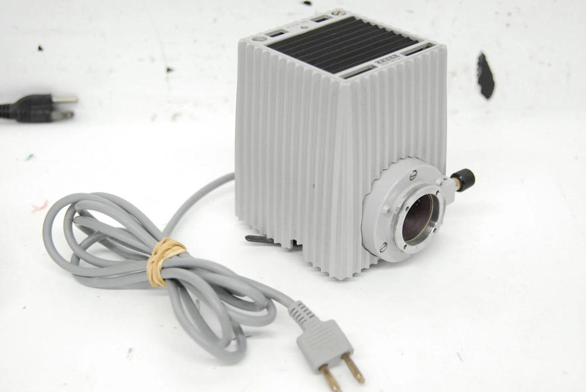 Used Zeiss 39 25 33 Microscope Power Supply  W/ 46 72 59, 46 80 19 Lamp Housing