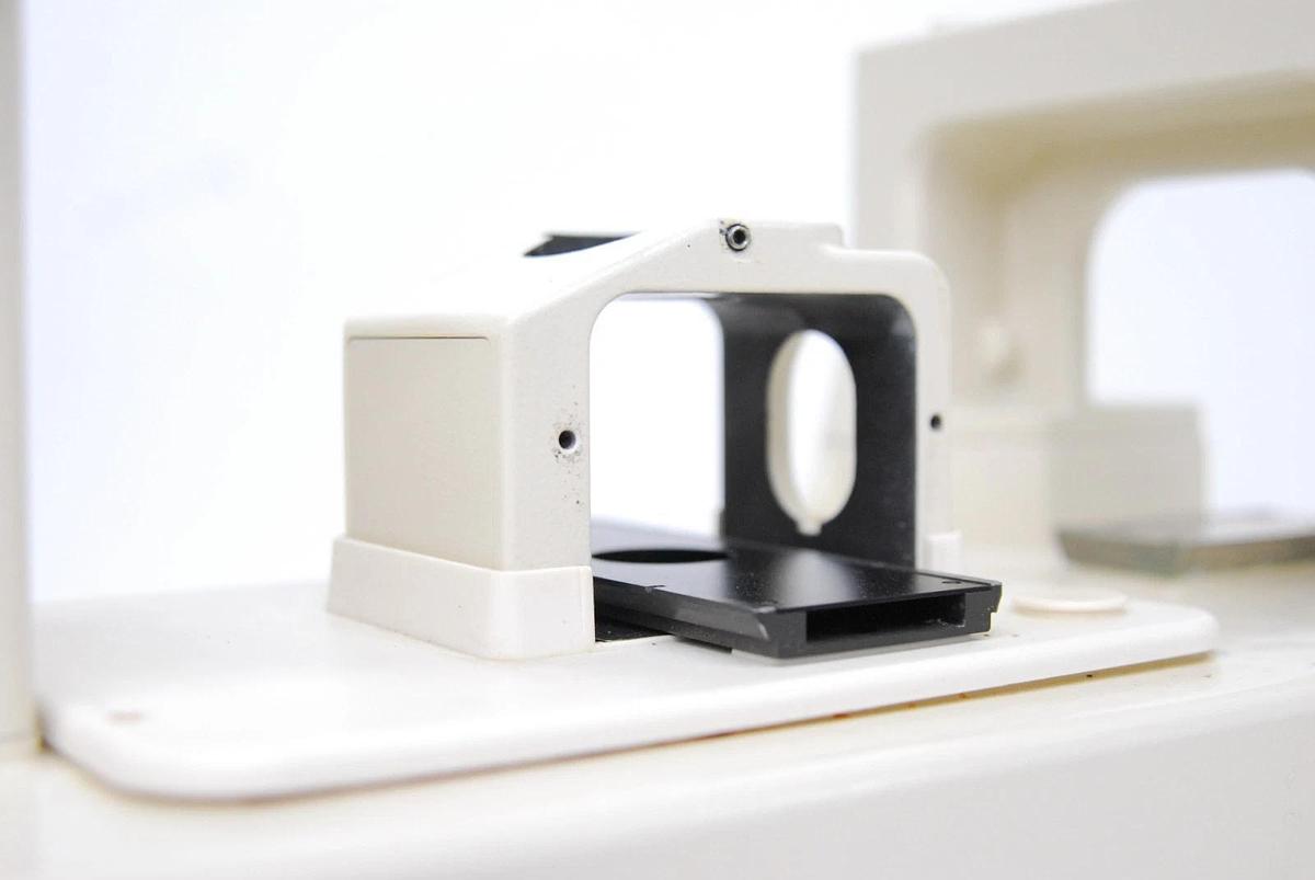 Used Nikon Diaphot 200 Inverted Microscope Stand Body