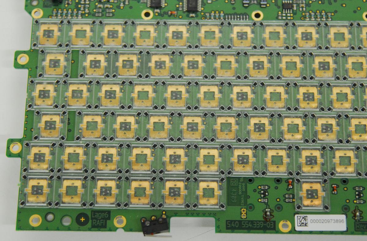 Used GE KTZ280064 Console Alphanumeric Keyboard PCB - Voluson E8