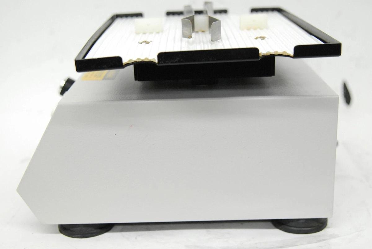 Used Barnstead Lab-Line 4625 Titer Plate Shaker