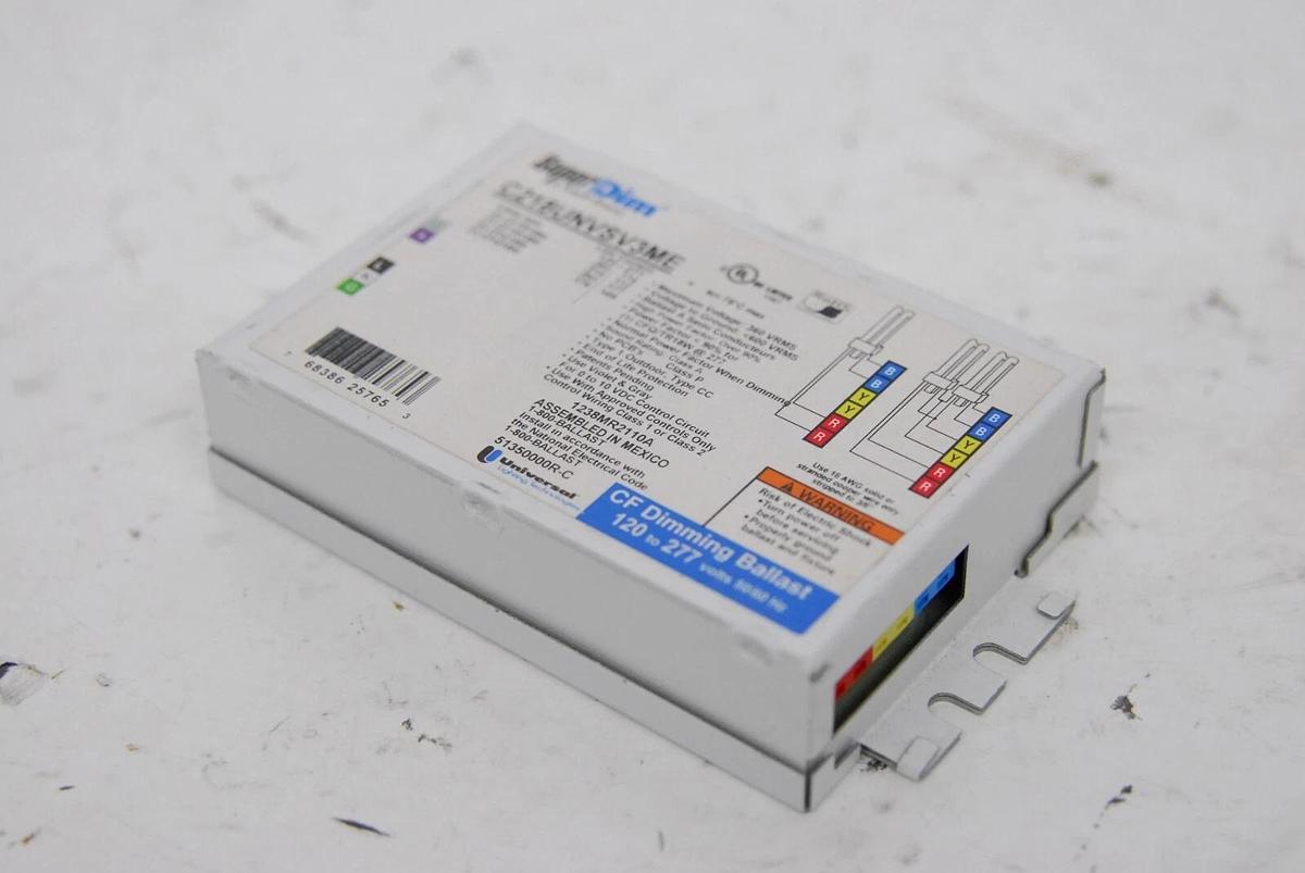 Universal Triad C218UNVSV3ME SuperDIM CF Dimming Ballast 120/277V