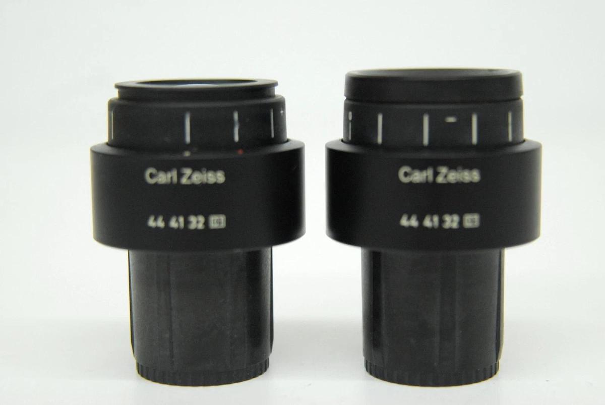 Used Zeiss 444132 Pl 10x/18 30mm Microscope Eyepieces - Set of 2