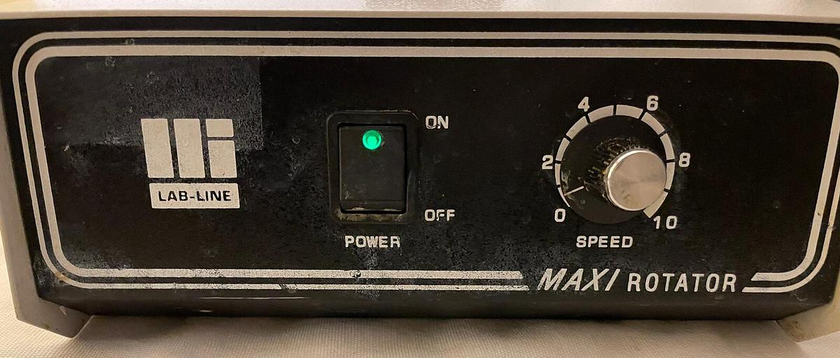 Used VWR 10127-872 Analog Rocker 2 Tier Platform - Read Description