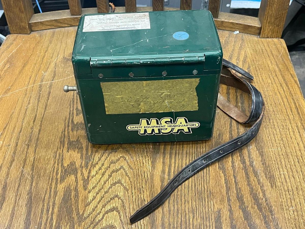 Used MSA DF 77600 Mine Safety Appliances Portable Oxygen Indicator