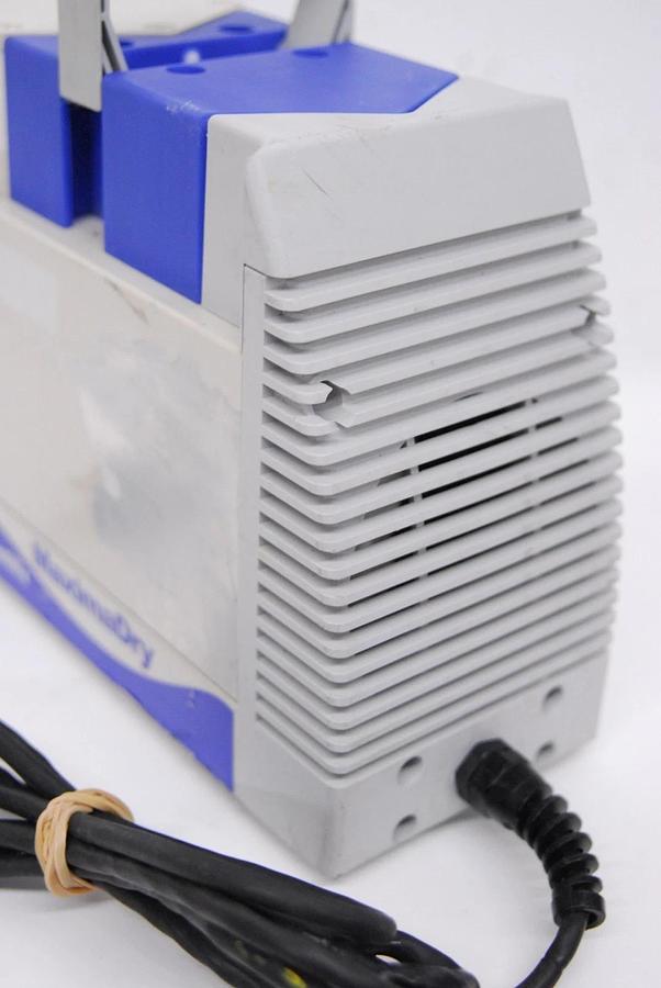 Used Fisher Scientific PU 1306-N820-9.01 MaximaDry Diaphragm Vacuum Pump