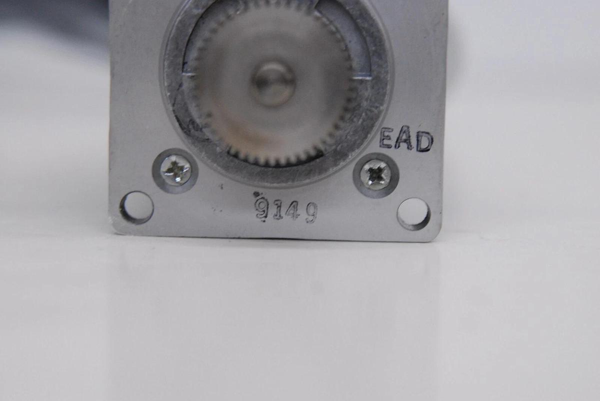 Used Compumotor 71-003869-02 (LA23BCK-121R) Stepping Motor