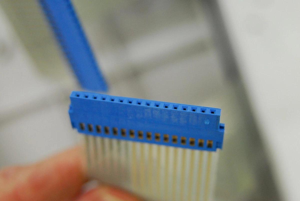 Used Agilent G1530-80000 NA204SD01BA Screen W/ G1575-40100 Keypad (6890N G1540N GC)