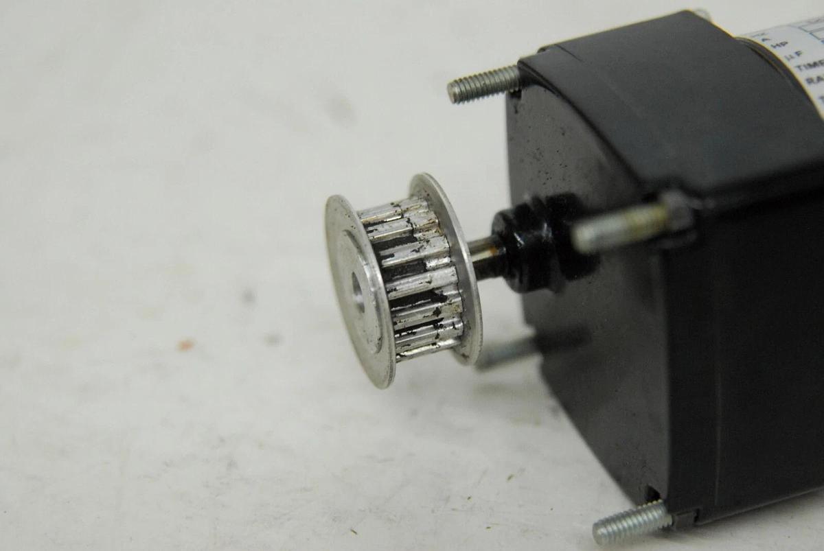 Used BODINE 24Y0BEPM-A2 GEARMOTOR 115V 1/96 HP RPM 83 TORQ 5LB-IN RATIO 30:1