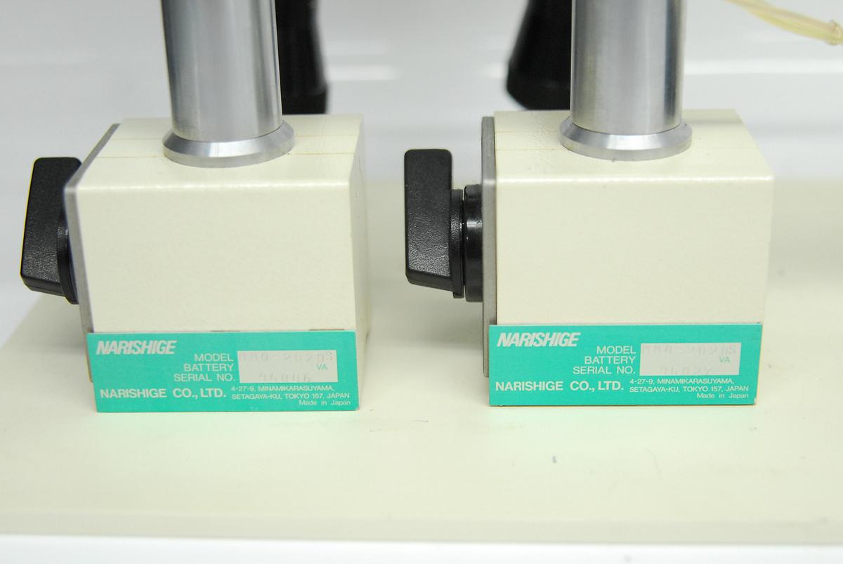Used Narishige MMO-202DS Oil Hydraulic Microscope Micromanipulator - Lot of 2