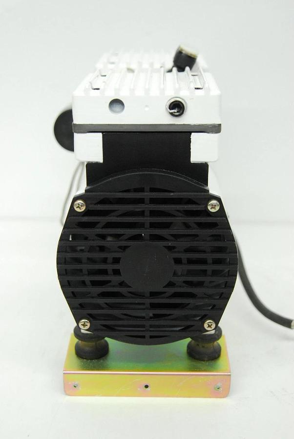 Used Airtech DP-90VH (9671594) Oil-Less Piston Vacuum Pump 20 torr/51-55 L/Min/115V