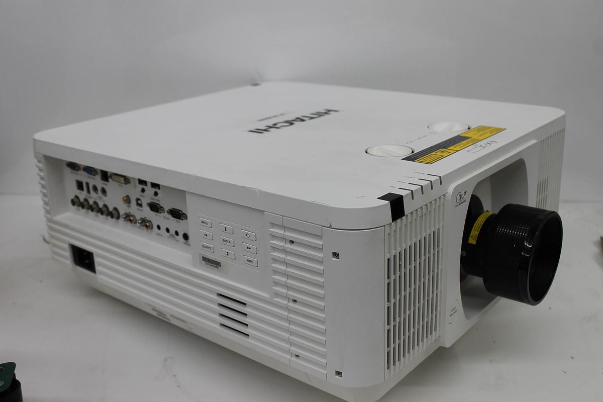 Used Hitachi LP-WU6600 DLP Laser Projector Only 4000 Hours