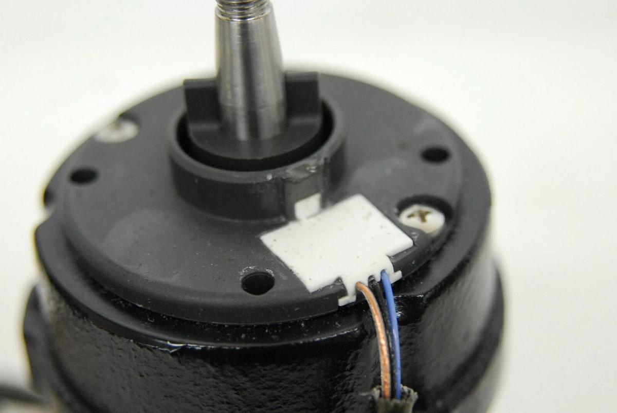 Used Hettich E2439 120V Centrifuge Motor SRFU 0,09/2-B52 - 1401-01 Universal 320