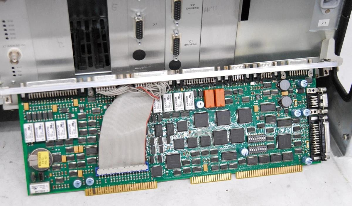 Used Bruker AXS A18-B20 Control Rack W/ B102, B114, B104, B105 Cards - D8 ADVANCE