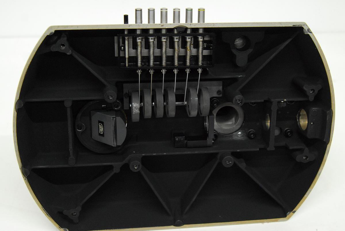 Used Zeiss Universal Microscope Body Stand - Read Description - Bad Focus Block