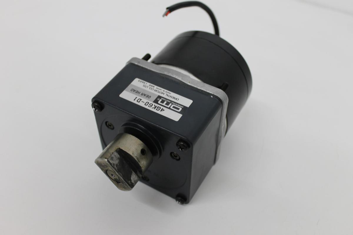 Used Vexta 4CSMGK-101-Q3 Stepping Motor w/ 4GK60-D1 Gear Head