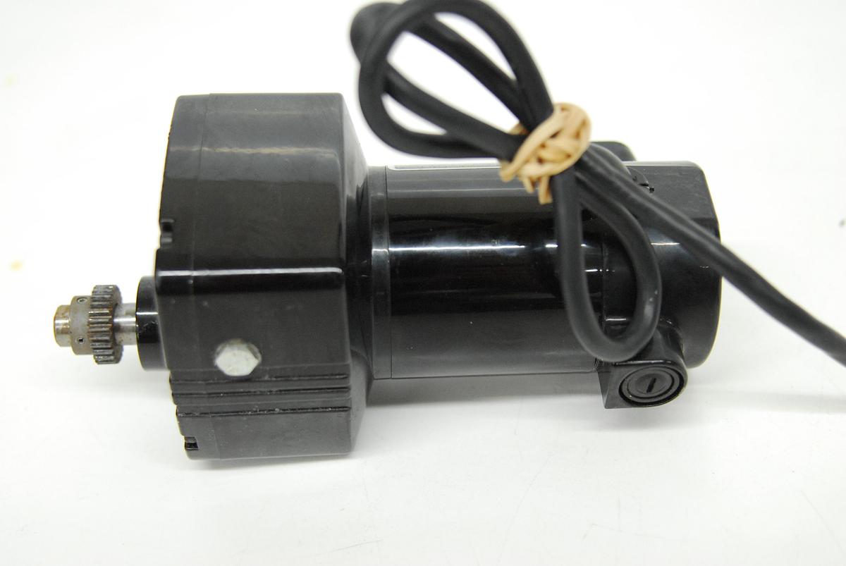 Used Bodine 0199 24A2BEPM-D5 1/29 HP 450:1 Parallel Shaft DC Gearmotor