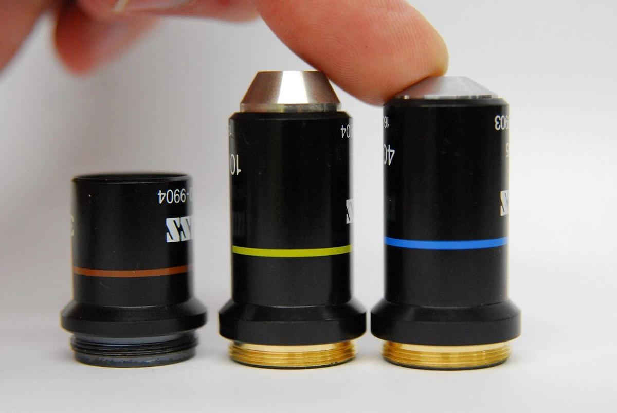 Used Zeiss 3.2x/10x/40x Objective Set (460100-9904, 460400-9904, 460700-9903)