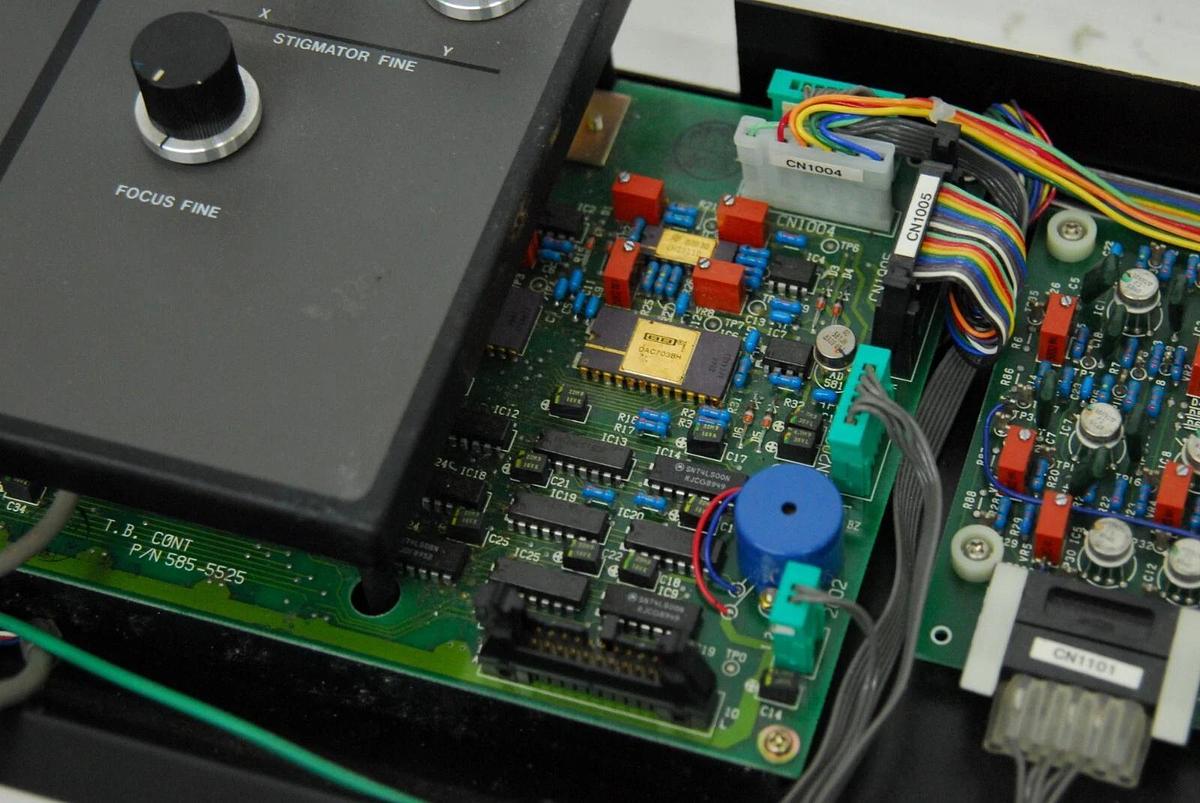 Used Hitachi SEM TrackBall Control Panel 585-5525 W/ Attached Control Boards