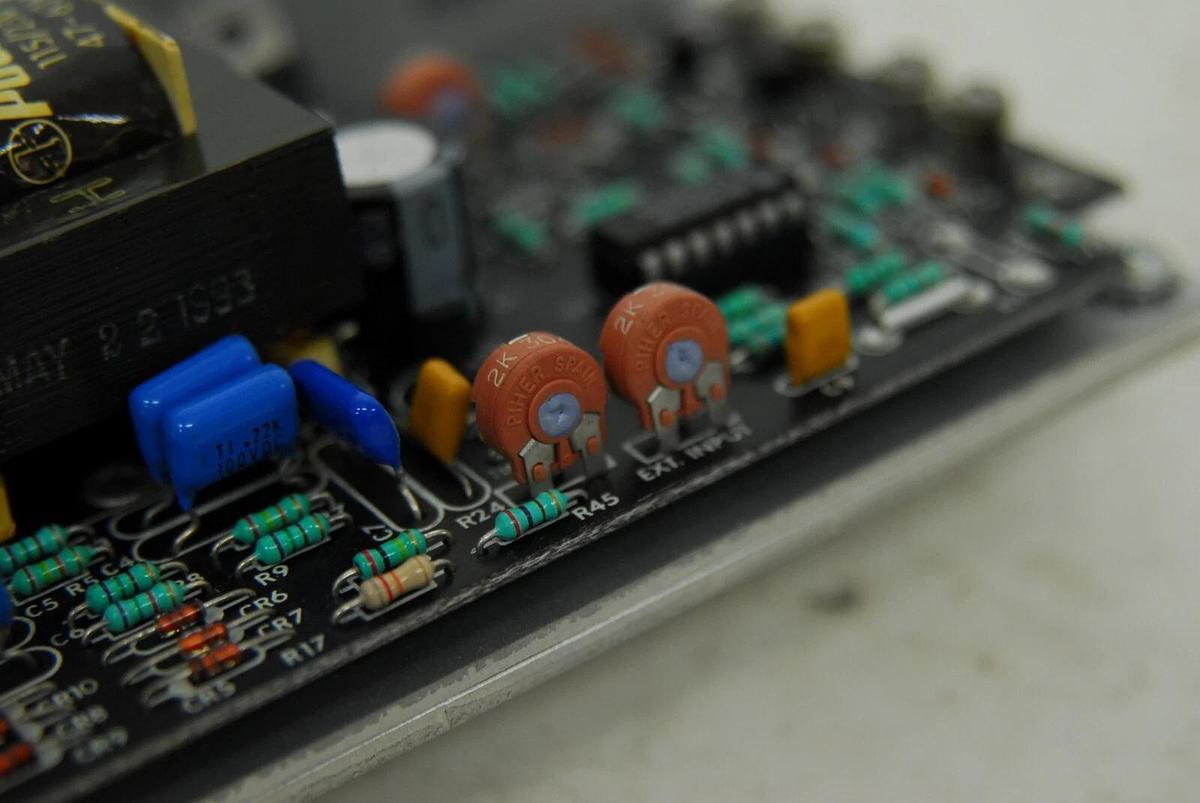 Used Power-One PFM-2-101 Power Failure Module - Netzausfall Module