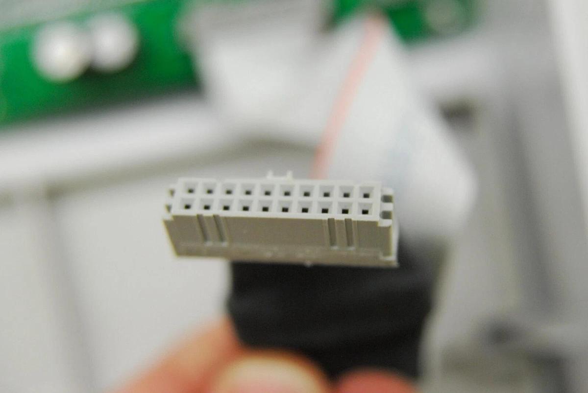 Used Agilent G1530-80000 NA204SD01BA Screen W/ G1575-40100 Keypad (6890N G1540N GC)