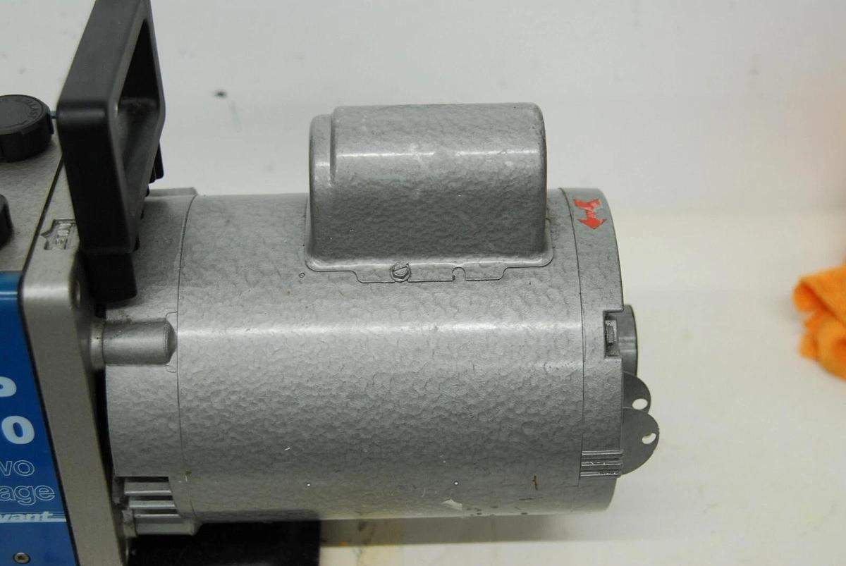 Used Savant VP100 Two Stage Rotary Vane Vacuum Pump W/ Franklin 1/2 HP Motor - Tested