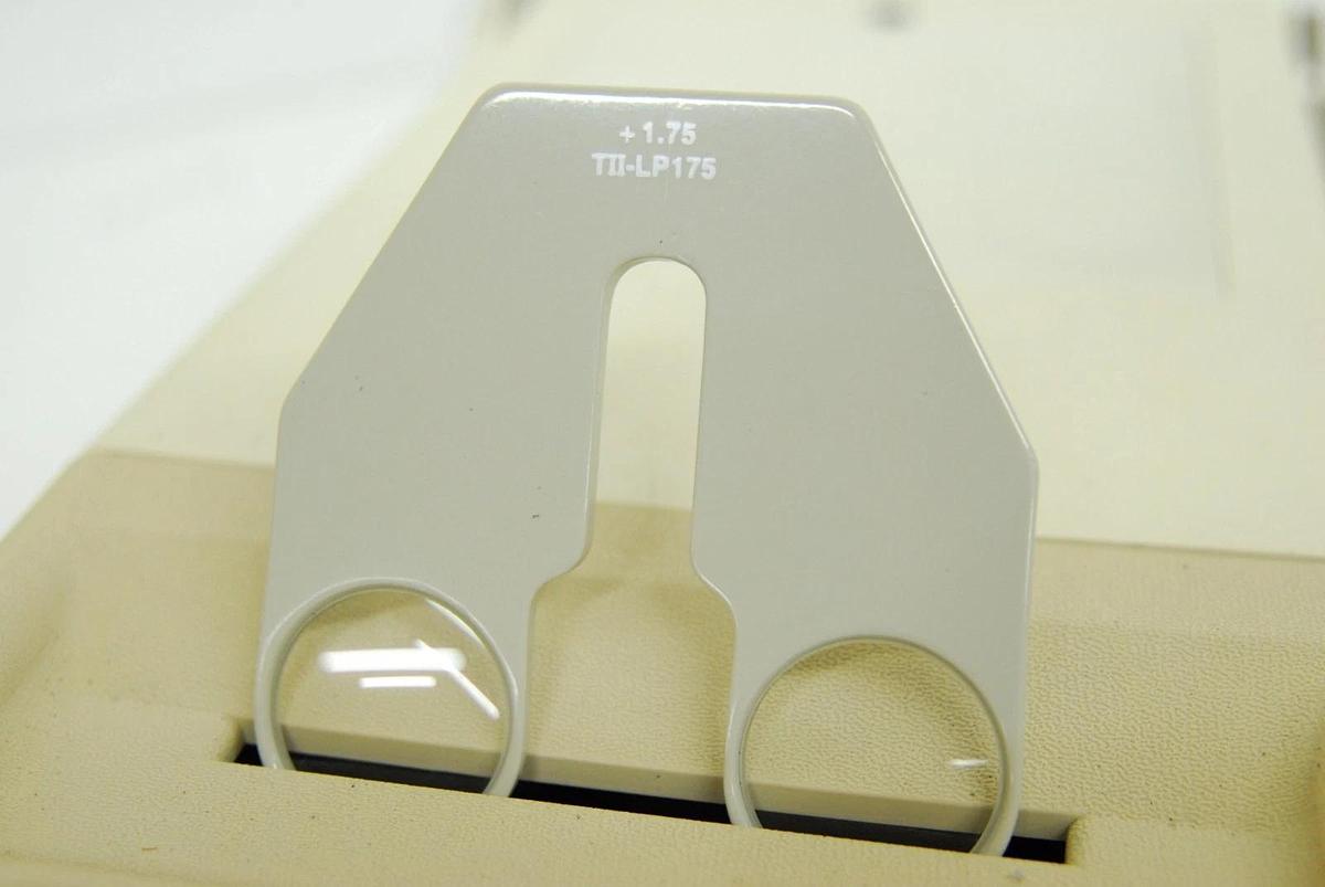 Used Titmus 2a Vision Screener W/ Controller, +1.75 TI-LP175 Lens - Tested