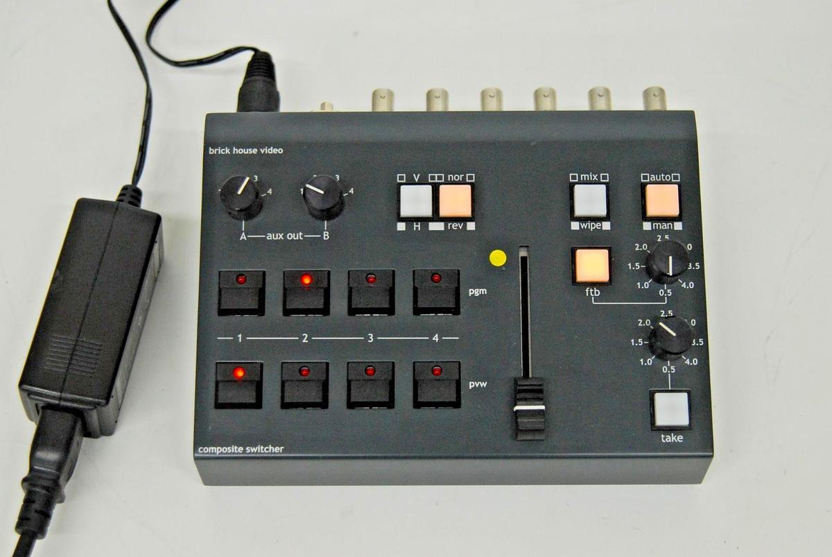 Used Brick House Video VTB-2A Composite Switcher w/ Power Adapter - TESTED