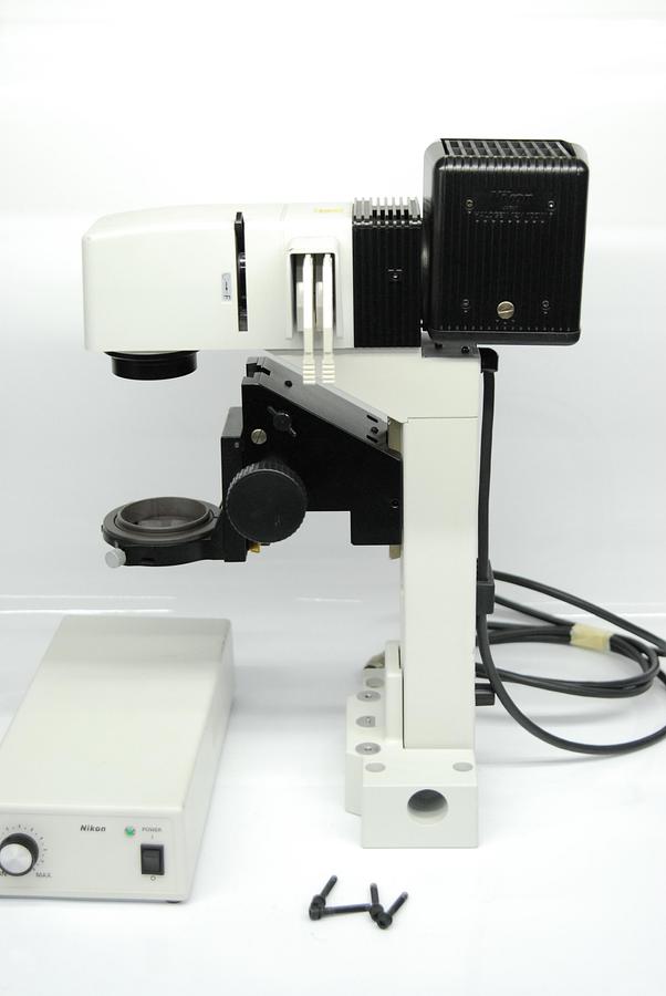 Used Nikon T-DH Dia Illumination Pillar W/ TE2-PS100W, LHS-H100P-1 Lamp (TE2000)