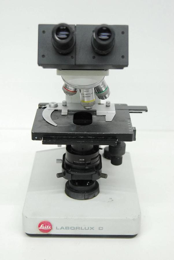 Used Leitz Laborlux D 512795 Binocular Microscope W/ EF 4/10/25/40 Objectives