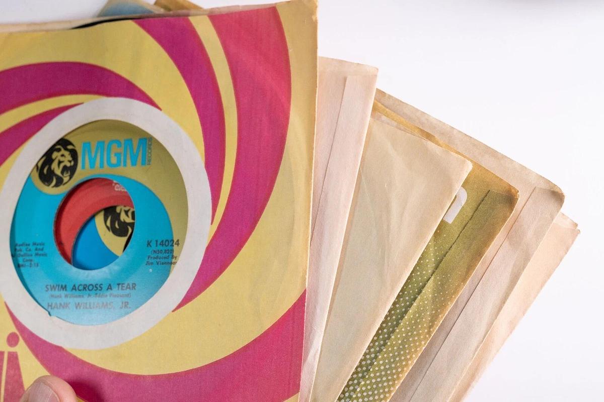 Used Hank Williams Jr. 45 Record Lot of 6