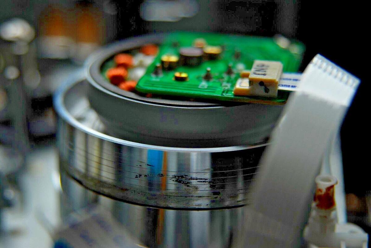 Used Sony SLV-N900 4 Head Hi-Fi Stereo VCR - For Parts