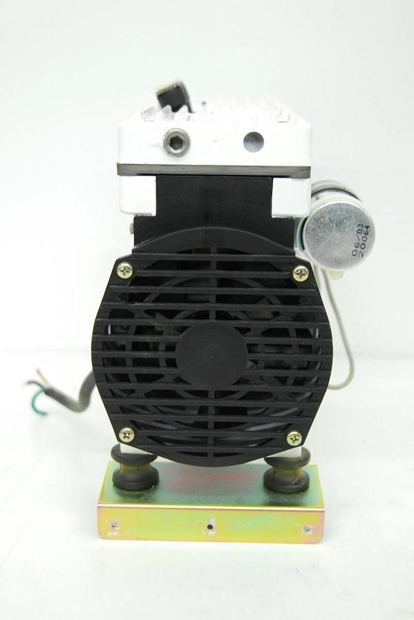 Used Airtech DP-90VH (9671594) Oil-Less Piston Vacuum Pump 20 torr/51-55 L/Min/115V
