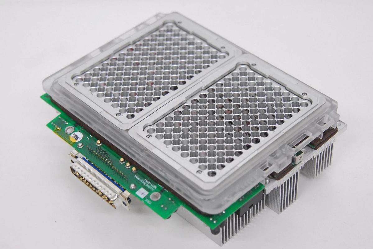 Used Applied Biosystems N805-9054 Dual 96 Well Plate Heater W/ Heatsink