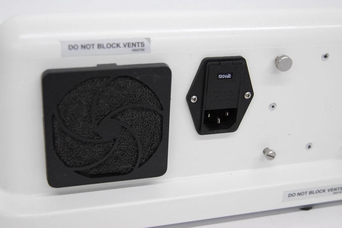 Used Natus 001103 neoBLUE LED Phototherapy System ( 2966 Hrs)