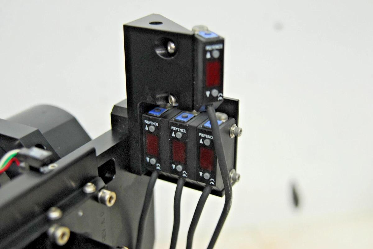 Used Arcturus Veritas 704 Optics Stage 13328-00 W/ Motors, Mounts, Sensors