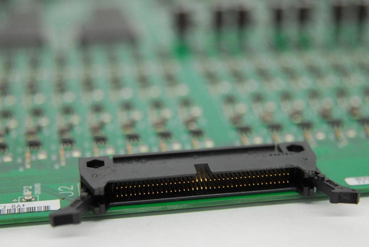 Used GE GEYMS TRDR ASSY 2123305-2 Transmit Driver Assembly (GE LOGIQ 400)