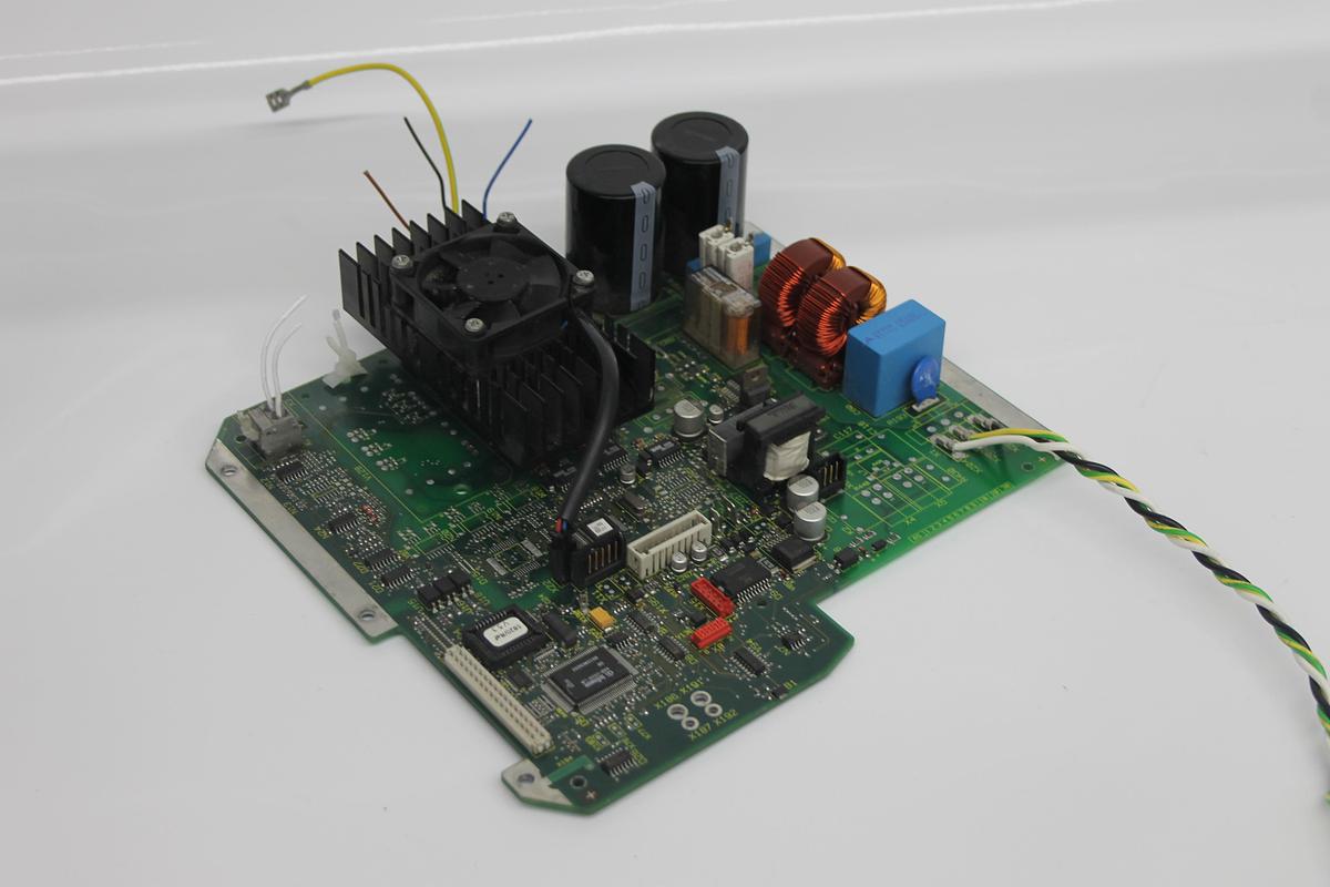Used Centrifuge Main PCB A2B00002235 02 5820.863.016.00 (Eppendorf 5804)