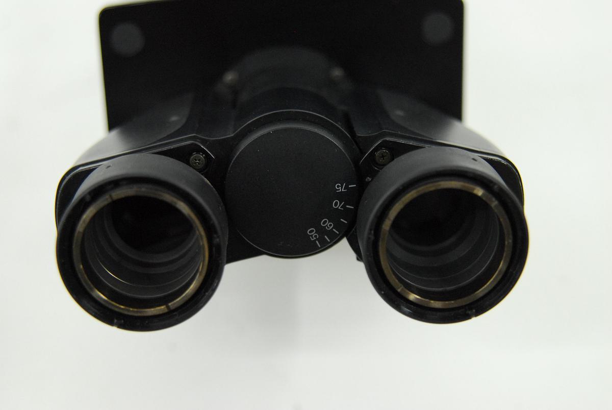 Used Nikon T-TD Binocular Tube D Microscope Head W/ CFIUW 10X/25 Eyepiece Set (TE2000)