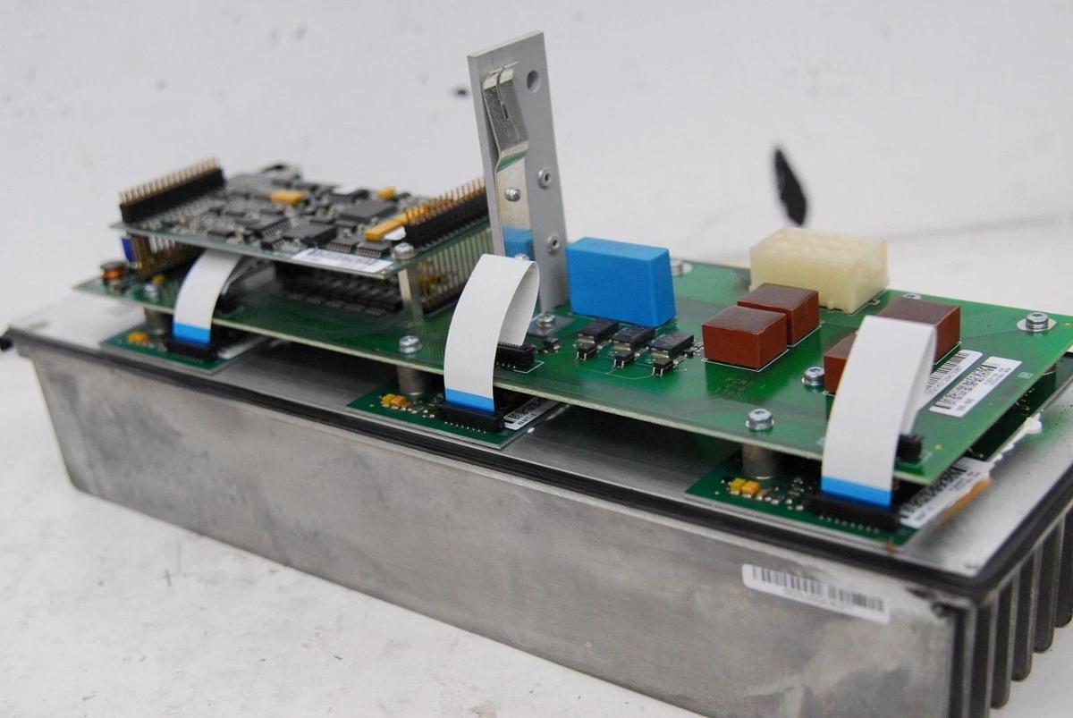 Used ABB 3HAB8101-6 /12A DSQC346B Servo Rectifier