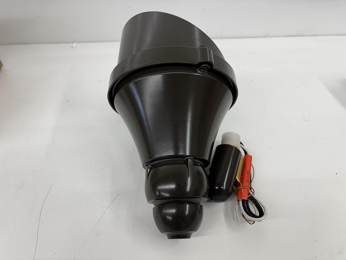Used Kim Lighting 6750 6750D/150PMH277/DB/SP