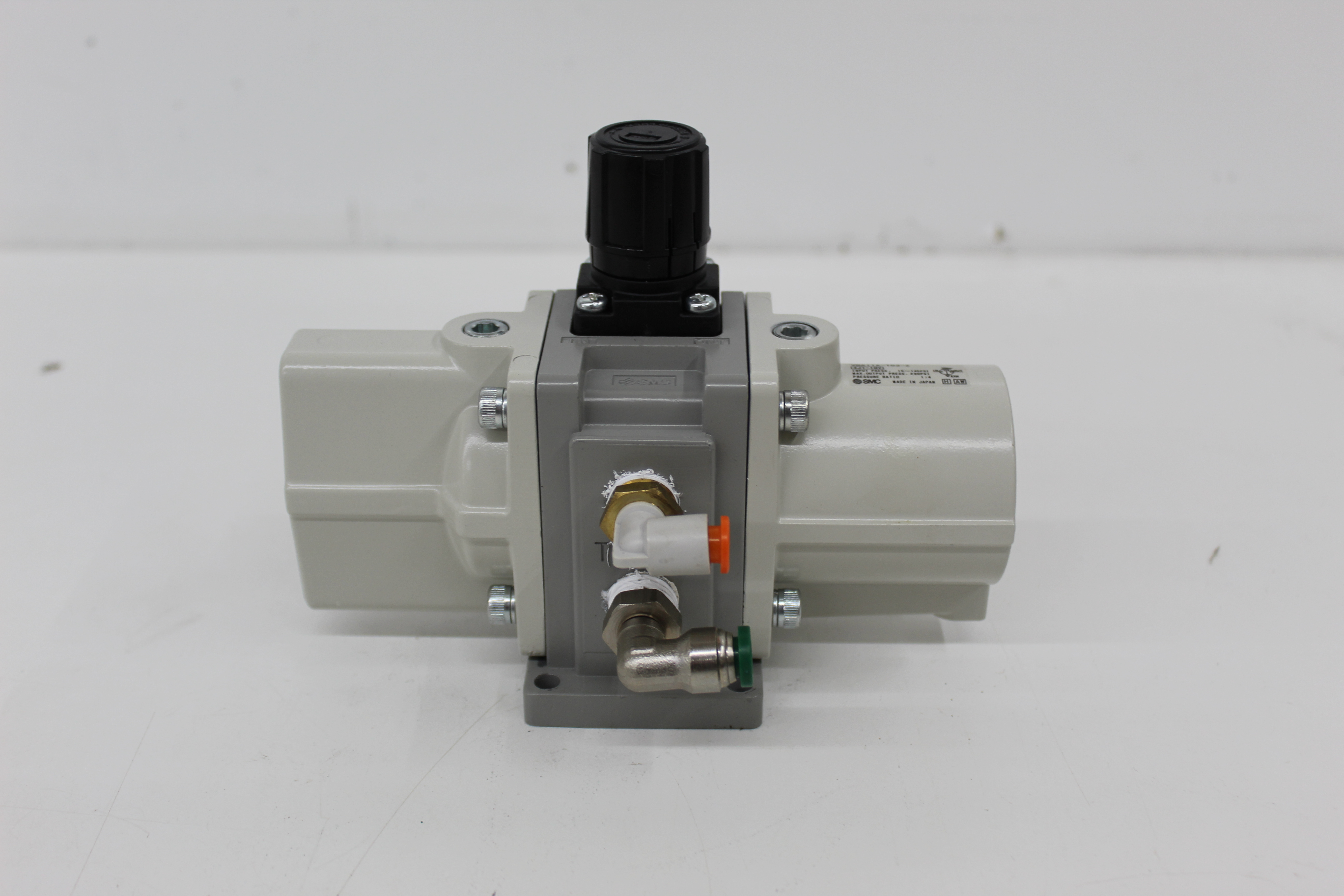 Used SMC VBA11A-T02-Z Pneumatic Air Pressure Booster Regulator 145 PSI In 290 PSI Out