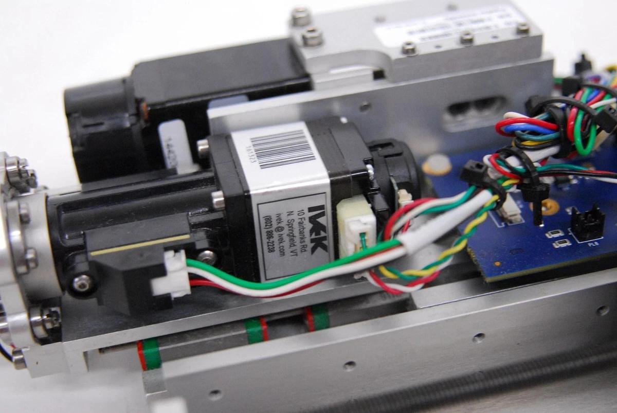 Used T2 Biosystems T2DX Analyzer - Pipettor Assembly 71-00497