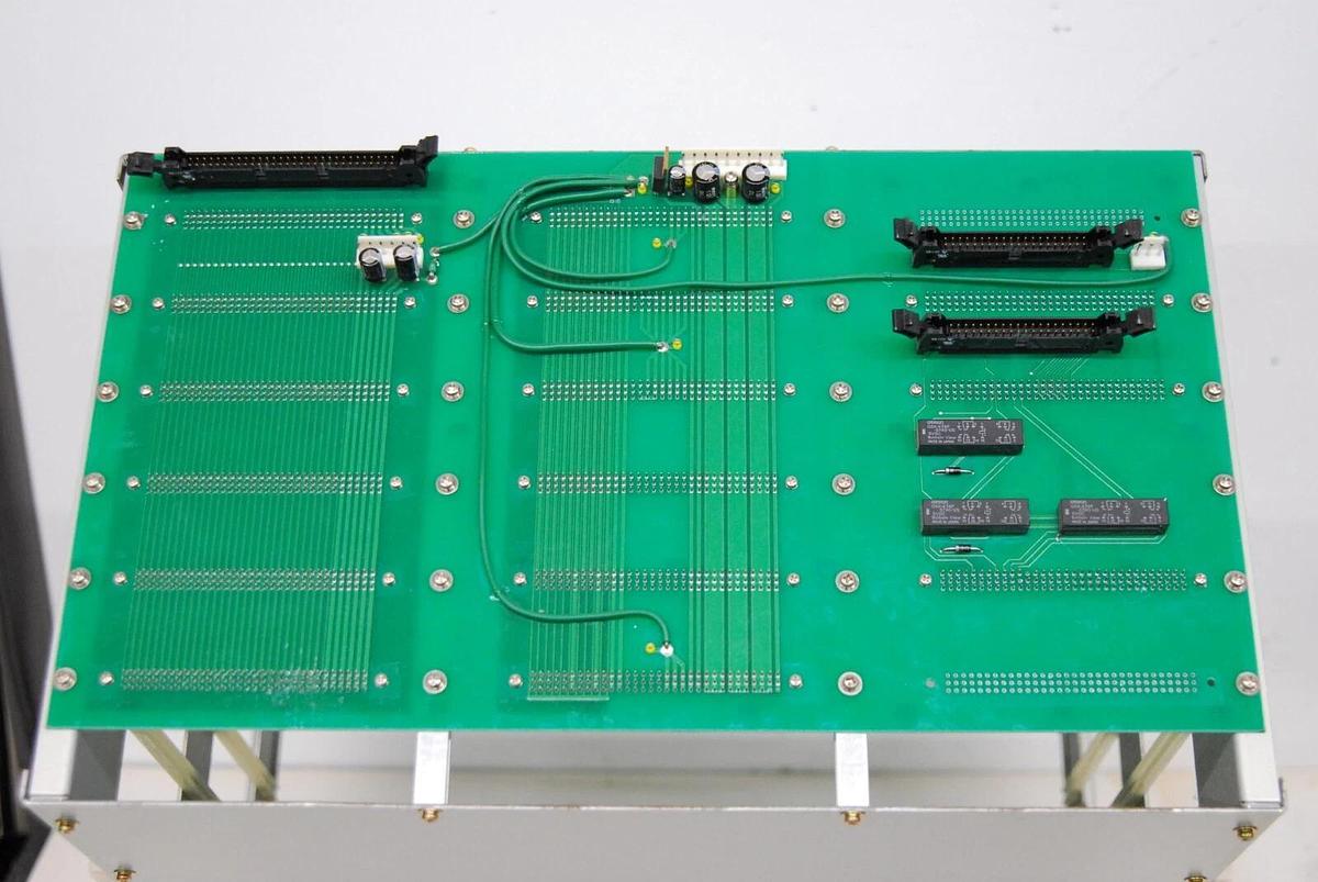 Used Jeol L/D CONN PB MP003380-00 Backplane for Jeol JEM 1230 TEM Electron Microscope