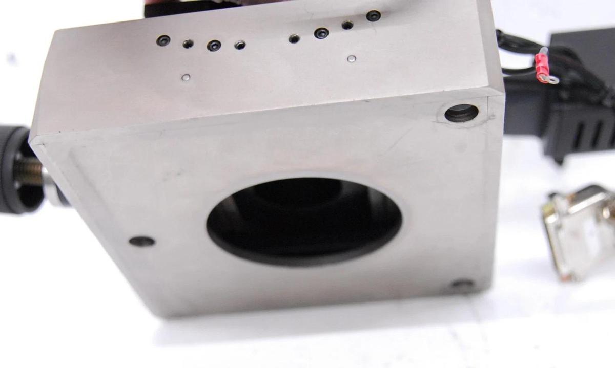 Used Veeco WYKO NT1100 Optical Profiling System - Motorized X/Y Tip/Tilt Sample Stage