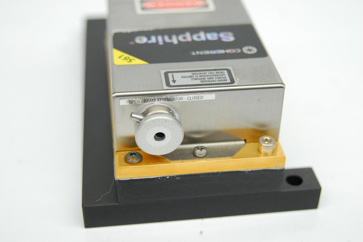 Used Coherent 1170380 Sapphire 561-20 CW CDRH Laser Head 561nm 20mW