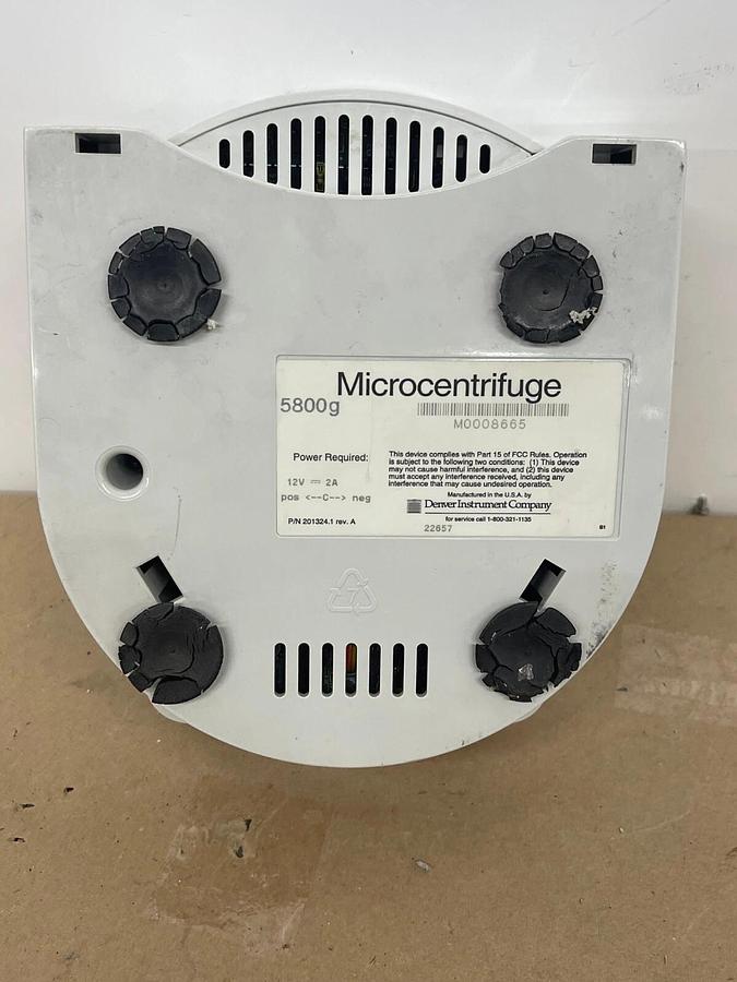 Used Fisher Scientific MicroD Microcentrifuge 5800g W/ 12 Slot Rotor